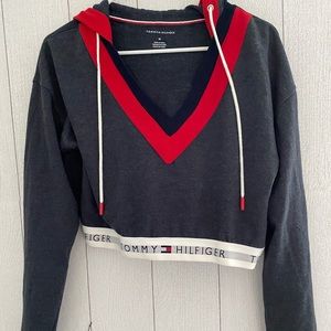 Tommy Hilfiger crop top